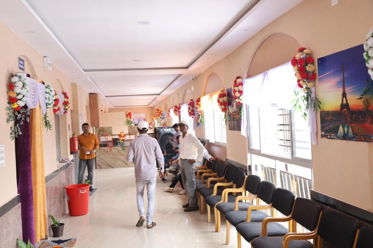 Rail Nest Hotel Kharagpur Exterior photo